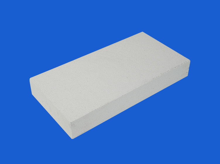 Gạch chống cacbon hóa và gạch có hàm lượng Alumina cao, gạch có hàm lượng sắt thấp