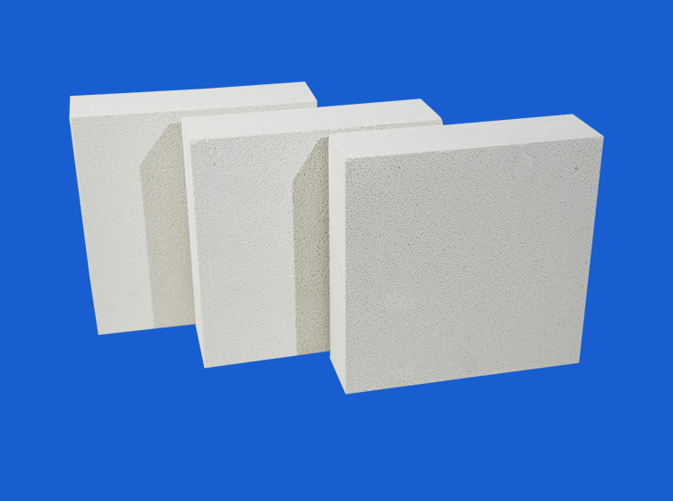 Gạch chống cacbon hóa và gạch có hàm lượng Alumina cao, gạch có hàm lượng sắt thấp